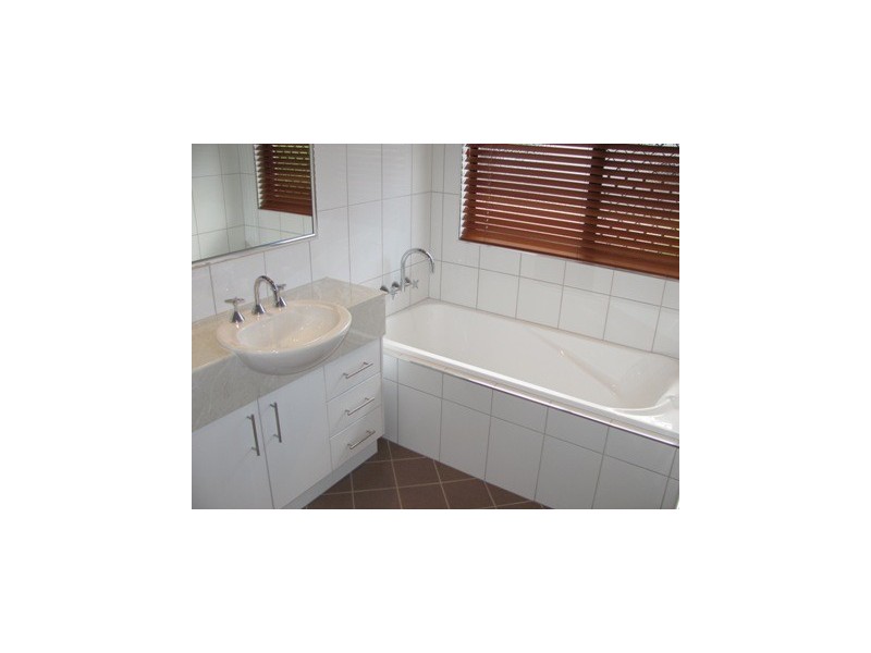 2 Browne Place, Rosebery NT 0832