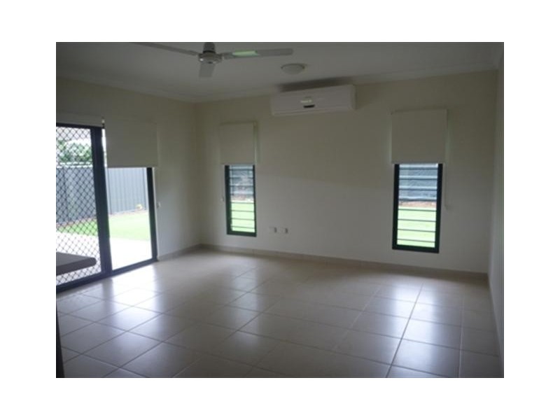 24 Bryden Street, Rosebery NT 0832