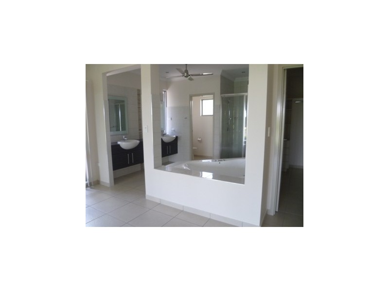 27 The Parade, Durack NT 0830