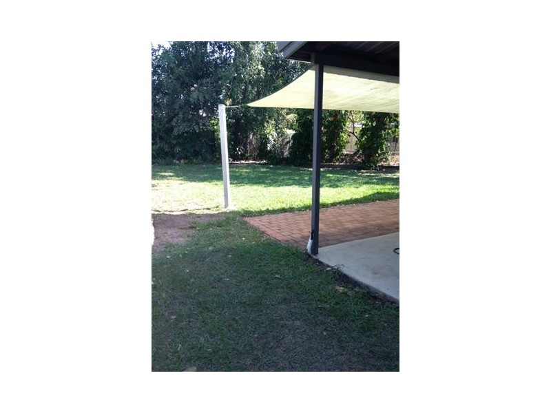 18 Strawbridge Crescent, Moulden NT 0830