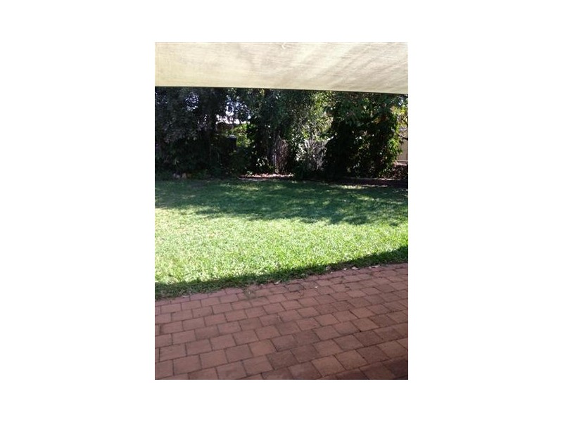 18 Strawbridge Crescent, Moulden NT 0830