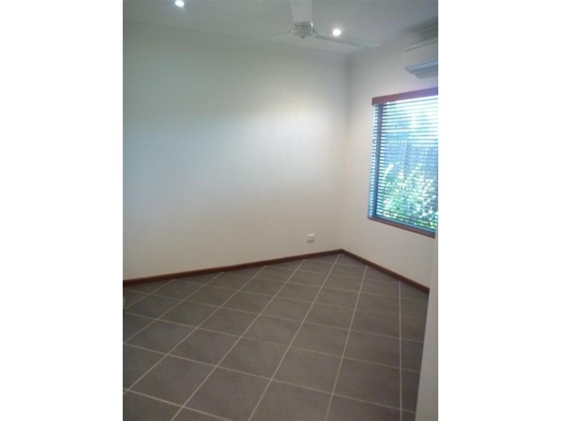 36 Liddy Crescent, Farrar NT 0830
