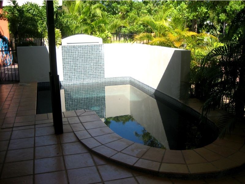 1/8 Sovereign Circuit, Coconut Grove NT 0810