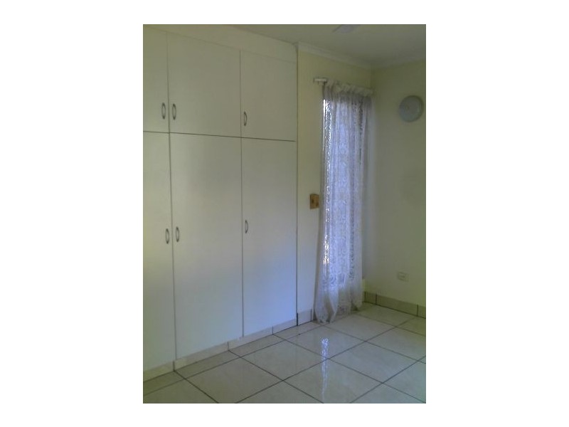 49 Wearing Crescent, Karama NT 0812