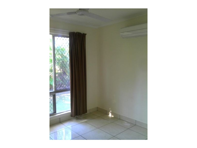 49 Wearing Crescent, Karama NT 0812