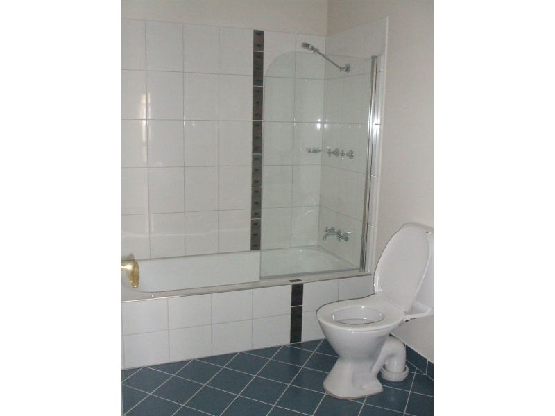 10/11 Sonder Crescent, Bakewell NT 0832