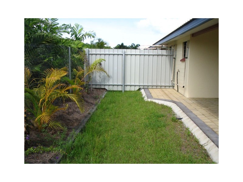 10/11 Sonder Crescent, Bakewell NT 0832