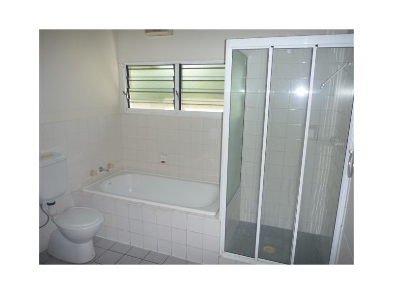 1 Pon Court, Driver NT 0830