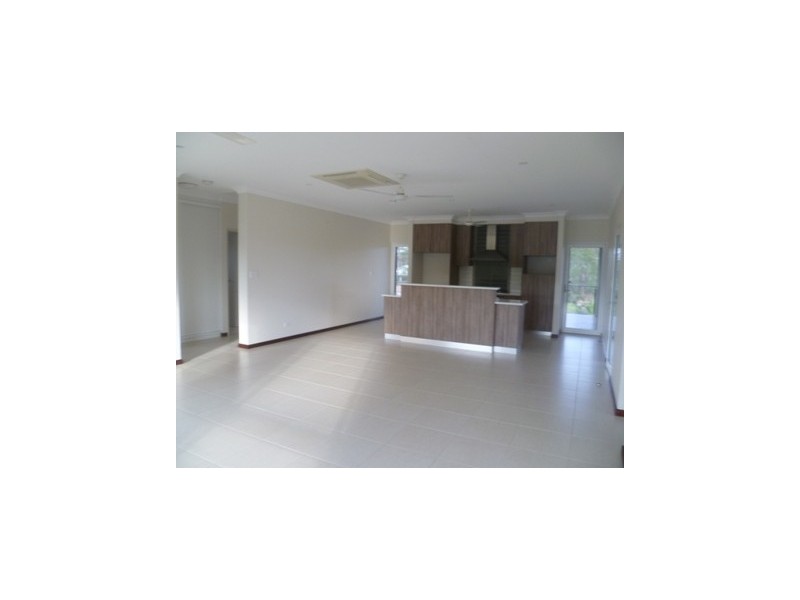 5 Scholes Road, Humpty Doo NT 0836