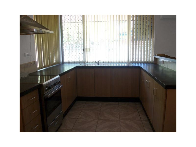 17 Kafcaloudes Crescent, Moulden NT 0830
