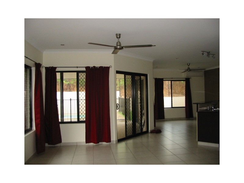 5 Boronia Close, Rosebery NT 0832