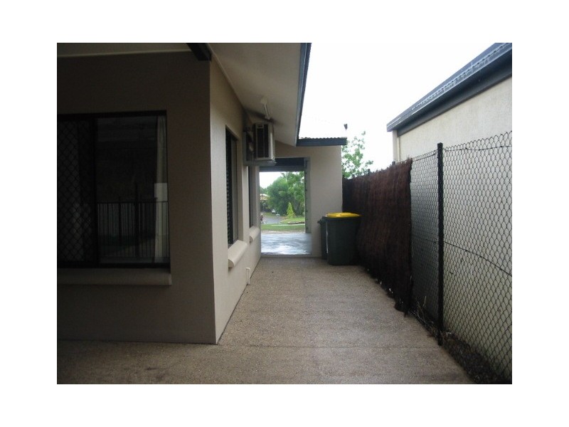 5 Boronia Close, Rosebery NT 0832