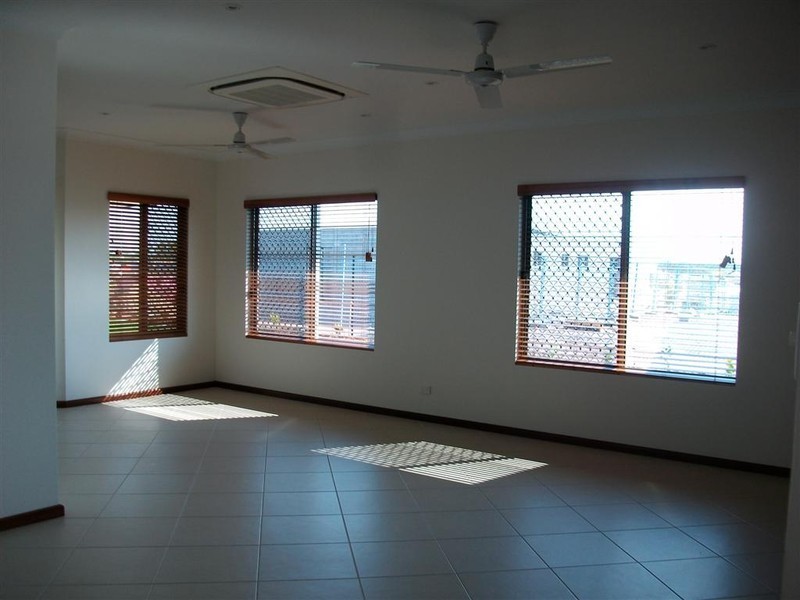 15 Clarke Street, Bellamack NT 0832