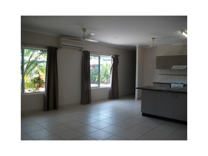 1/8 Priore Court, Moulden NT 0830