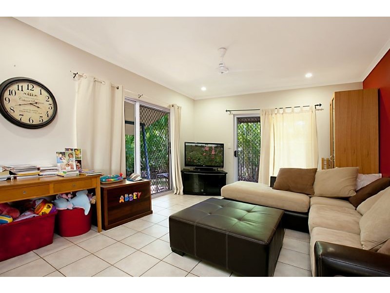 2/1 Sovereign Circuit, Coconut Grove NT 0810