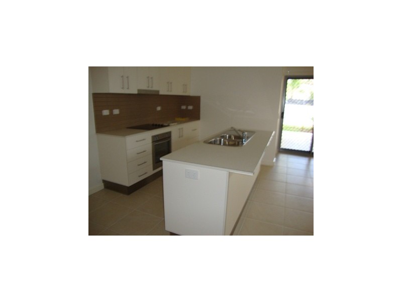 1/32 Lorna Lim Terrace, Driver NT 0830