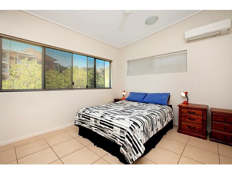 4/27A Dinah Beach Road, Stuart Park NT 0820