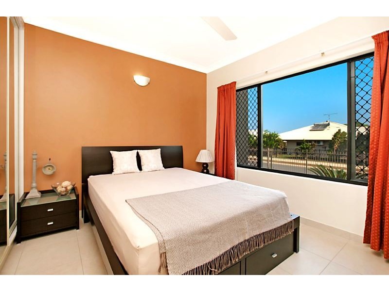 12 Bryden Street, Rosebery NT 0832