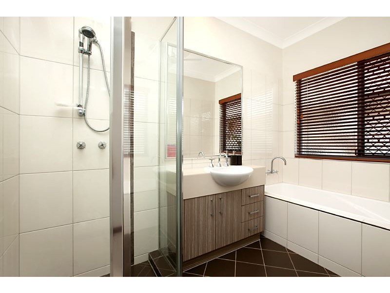 2 Amans Place, Rosebery NT 0832