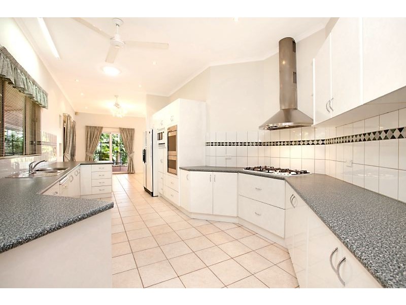 2 Gunbar Street, Bayview NT 0820