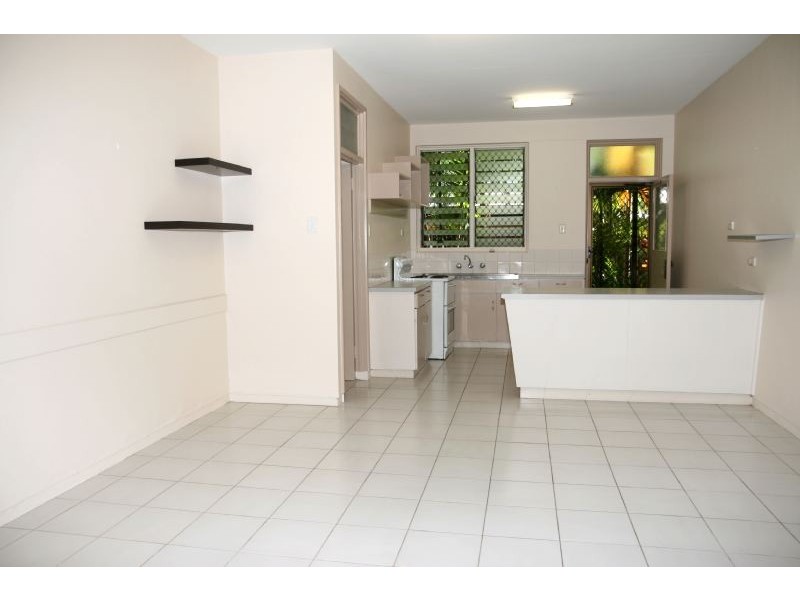 2/11 Hinkler Crescent, Fannie Bay NT 0820