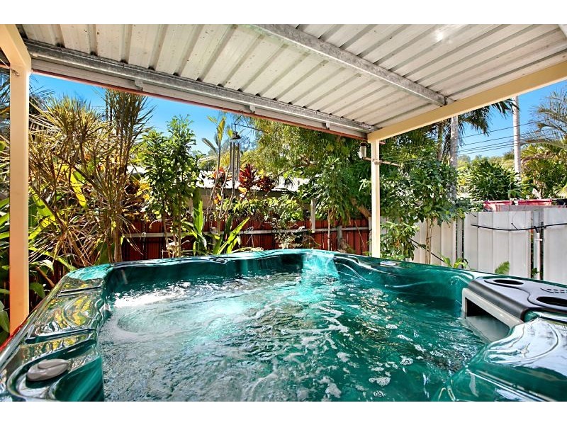 1/4 Hogan Court, Gray NT 0830