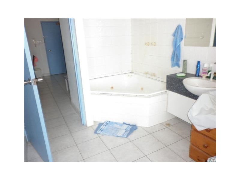 125/21 Cavenagh, Darwin NT 0800