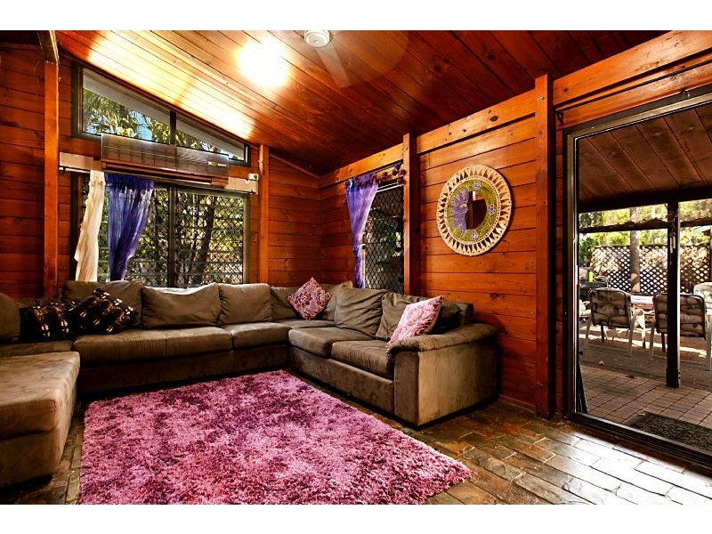 5 Peters Street, Coconut Grove NT 0810