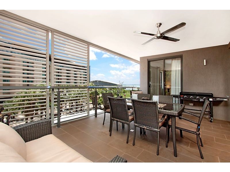 104/19B Kitchener Drive, Darwin NT 0800