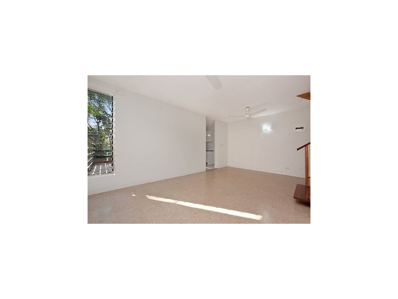 17/1 Hawkins Ct, Malak NT 0812