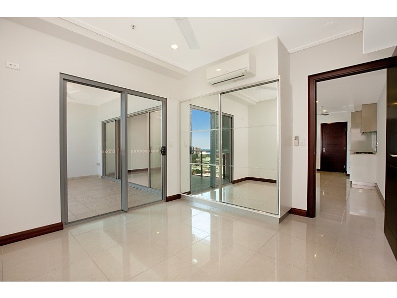 24/29 Woods Street, Darwin NT 0800