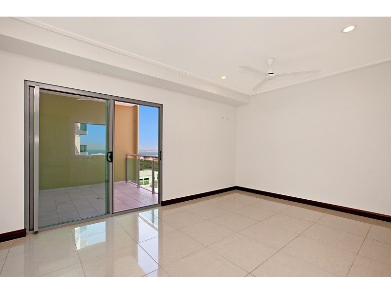 24/29 Woods Street, Darwin NT 0800