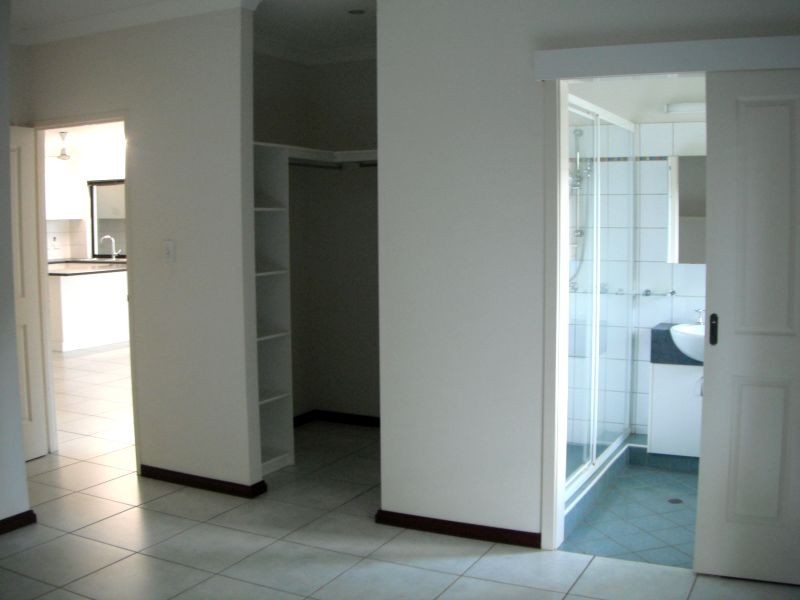 24 Villaflor Cres, Darwin NT 0800