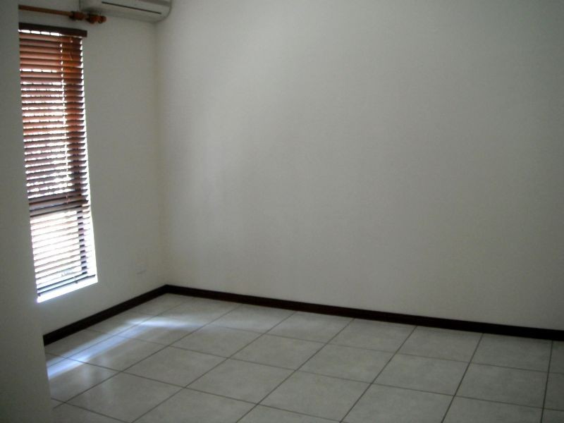 24 Villaflor Cres, Darwin NT 0800