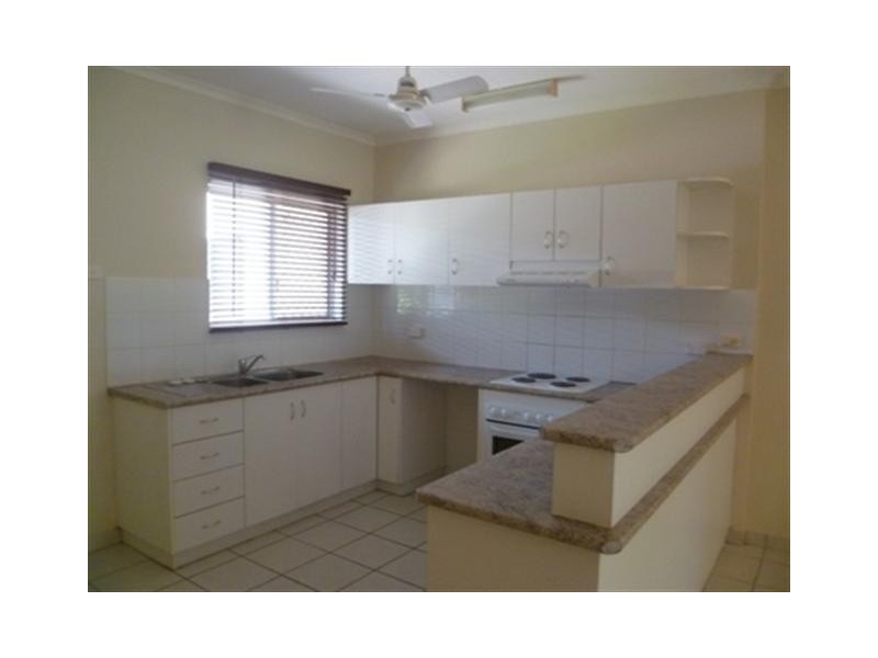 2/34 Forrest Parade, Bakewell NT 0832