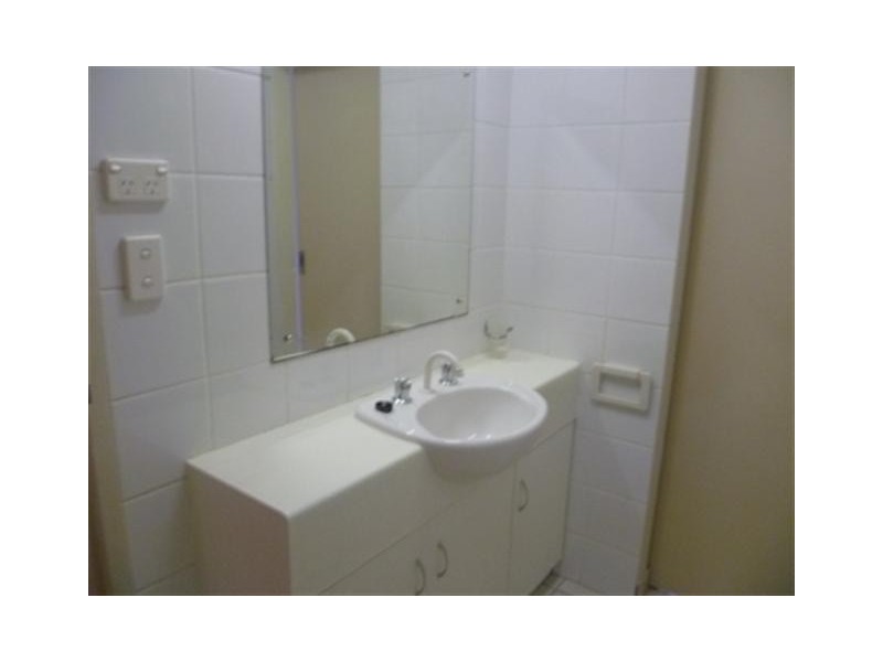 2/34 Forrest Parade, Bakewell NT 0832