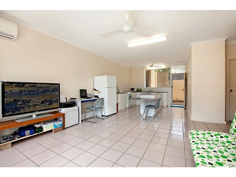 1/14 – 16 Lakeside Drive, Alawa NT 0810