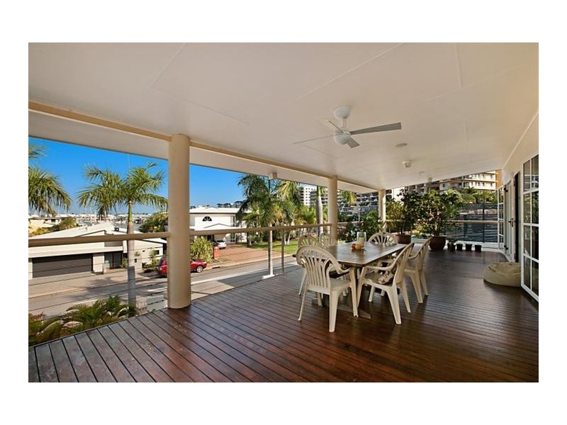 17 Cullen Bay Crescent, Cullen Bay NT 0820