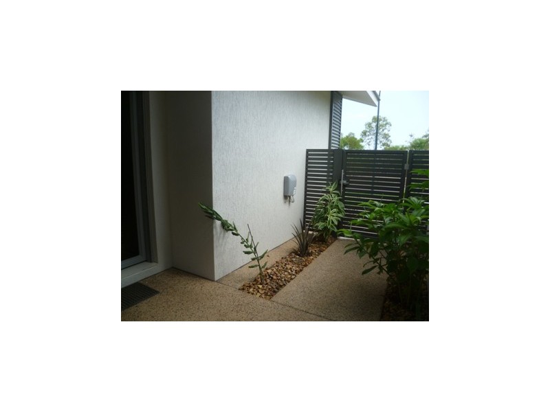 2/30 Matla Crescent, Lyons NT 0810