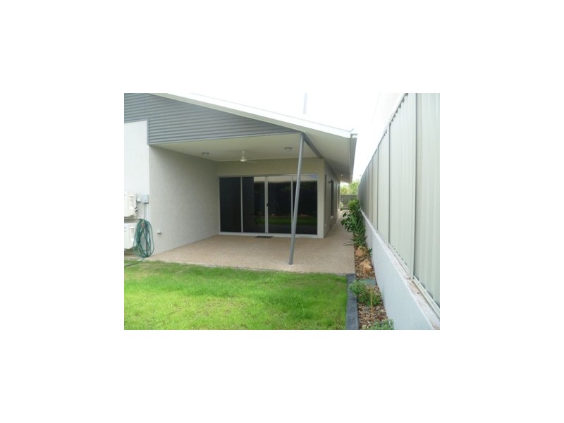 2/30 Matla Crescent, Lyons NT 0810