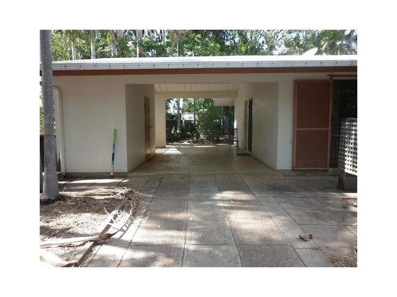 20 Howley Crescent, Anula NT 0812