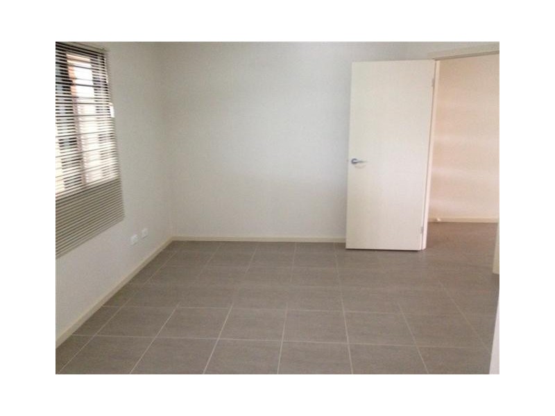 2/12 Duwan Road, Rosebery NT 0832