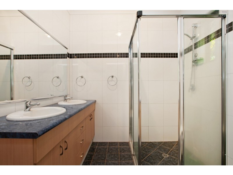 121 Forrest Parade, Rosebery NT 0832