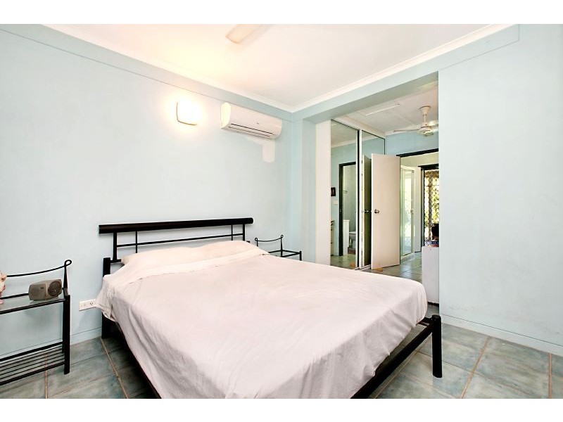 21 Darwent Street, Malak NT 0812