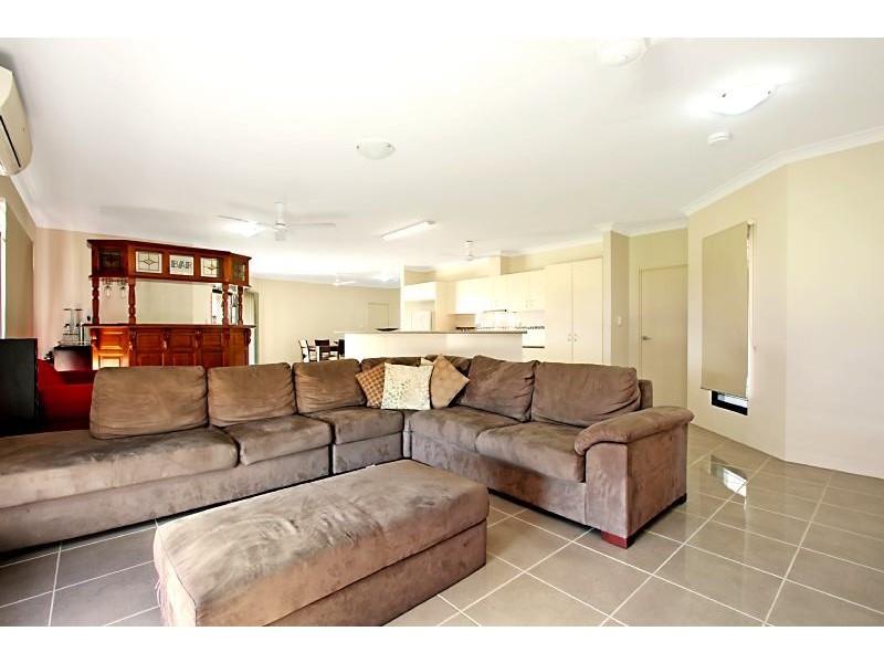 27 Clarke Street, Bellamack NT 0832