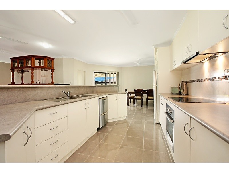 27 Clarke Street, Bellamack NT 0832