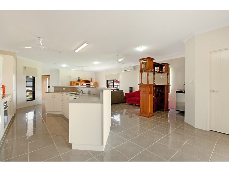 27 Clarke Street, Bellamack NT 0832