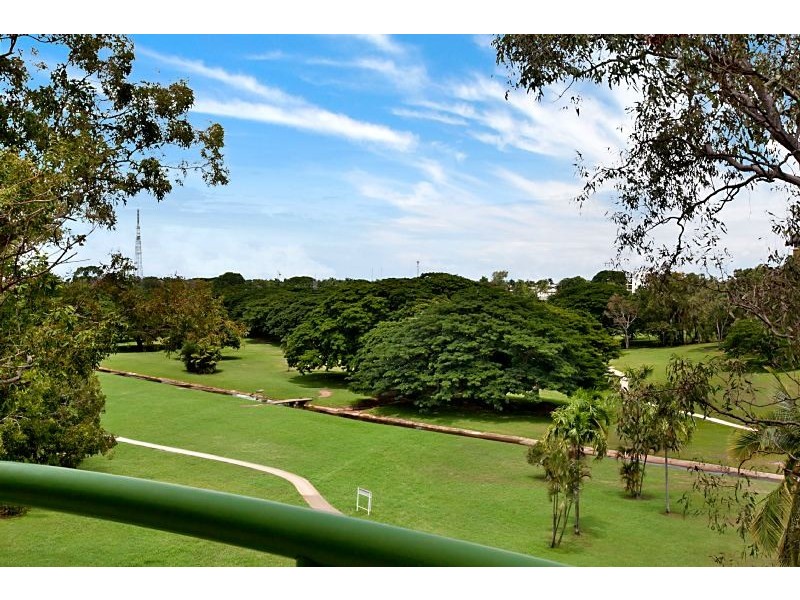 7/4 Houston Street, Larrakeyah NT 0820