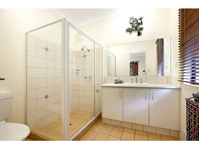 11 Yirra Crescent, Rosebery NT 0832