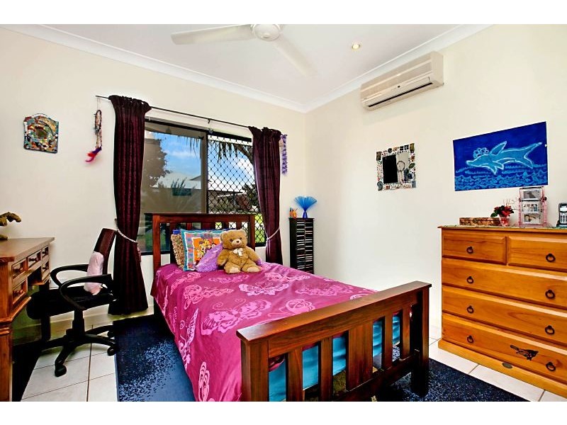 11 Yirra Crescent, Rosebery NT 0832